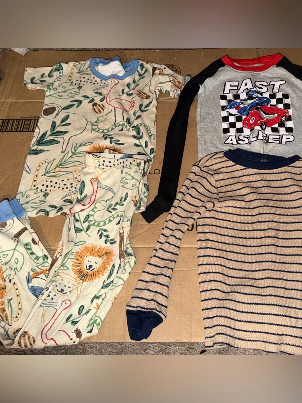 Boys size 4/5 clothing lot